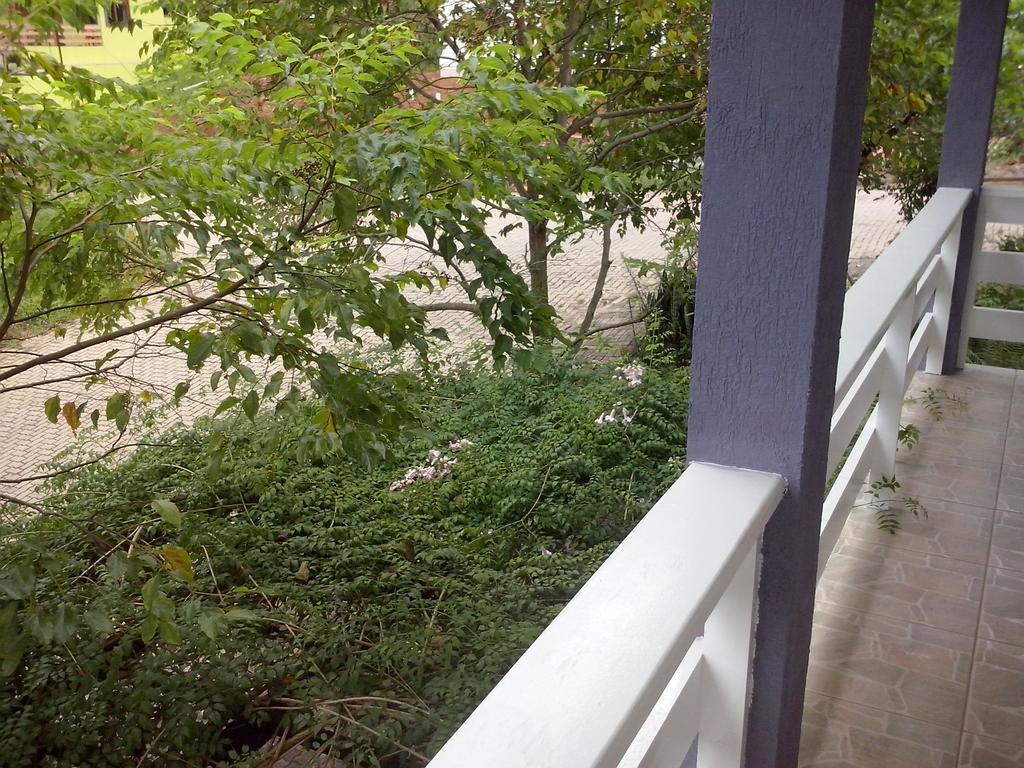 ノーヴァ・ペトローポリス Casa Deniヴィラ エクステリア 写真