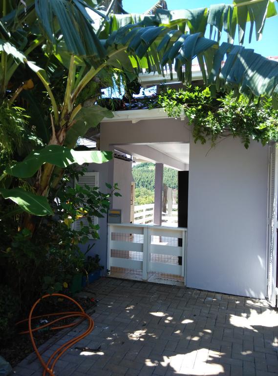 ノーヴァ・ペトローポリス Casa Deniヴィラ エクステリア 写真