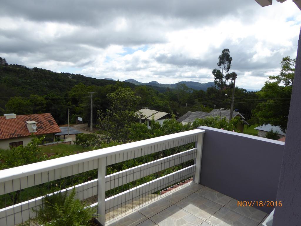 ノーヴァ・ペトローポリス Casa Deniヴィラ エクステリア 写真